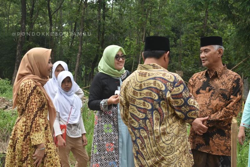 Berkas:Brtkupi2-39 (5).jpg