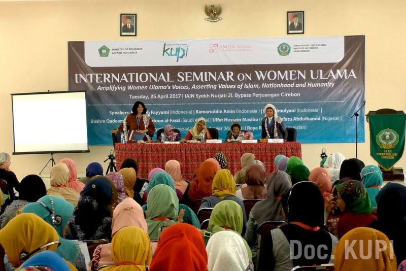 Berkas:Seminar Internasional (0).jpg