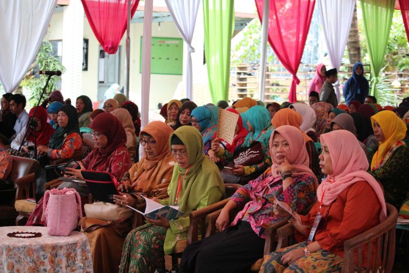 Berkas:Seminar-Nasional-(66).jpg