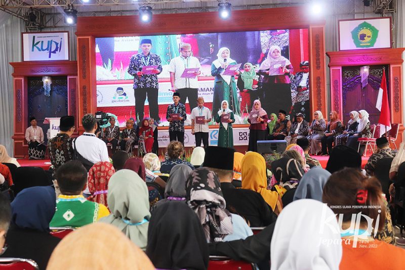 Berkas:PenutupanKUPI2 (2).jpg