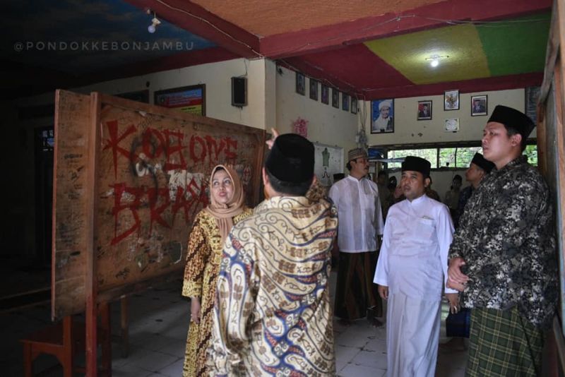 Berkas:Brtkupi2-39 (4).jpg