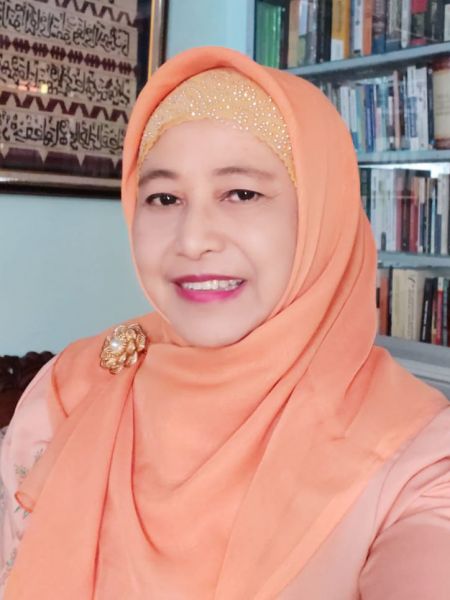 Berkas:Mufidah Cholil.jpeg