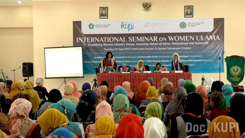 Berkas:Seminar Internasional (2).jpg