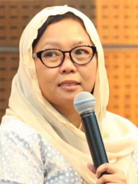 Berkas:Alissa Wahid.jpg